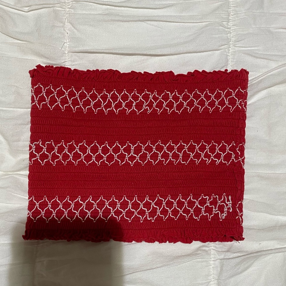 Red bandeau & crop top